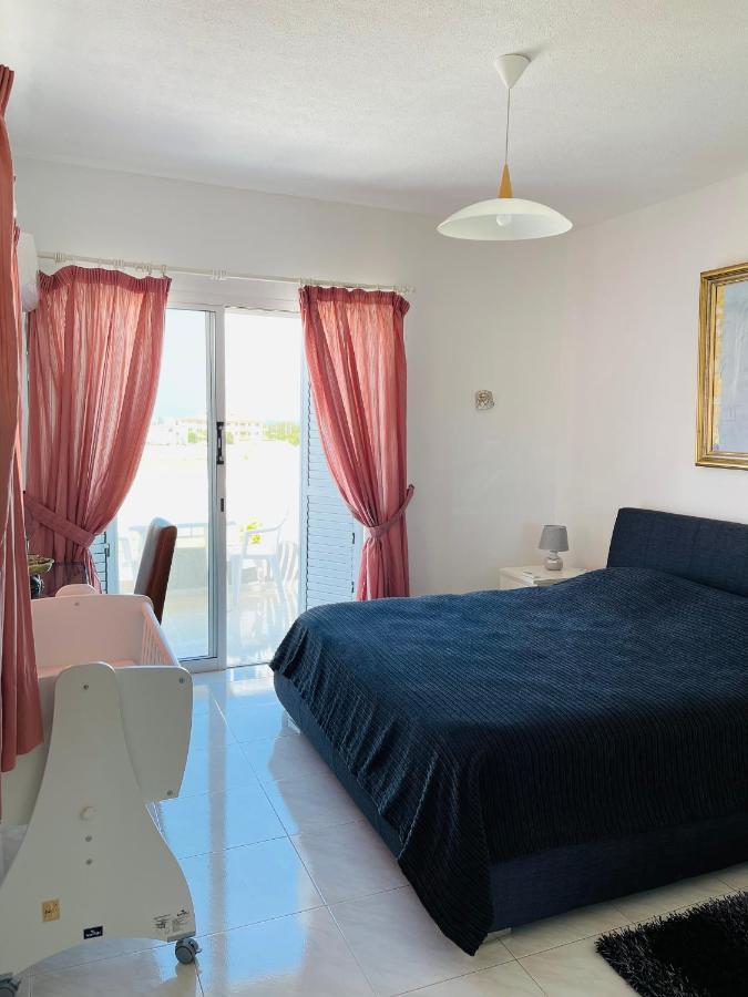 דירות Paphos Peaceful Townhouse With Private Pool Near The Sea מראה חיצוני תמונה