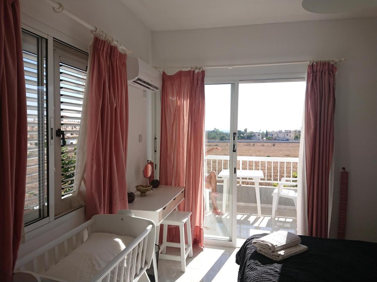 דירות Paphos Peaceful Townhouse With Private Pool Near The Sea מראה חיצוני תמונה