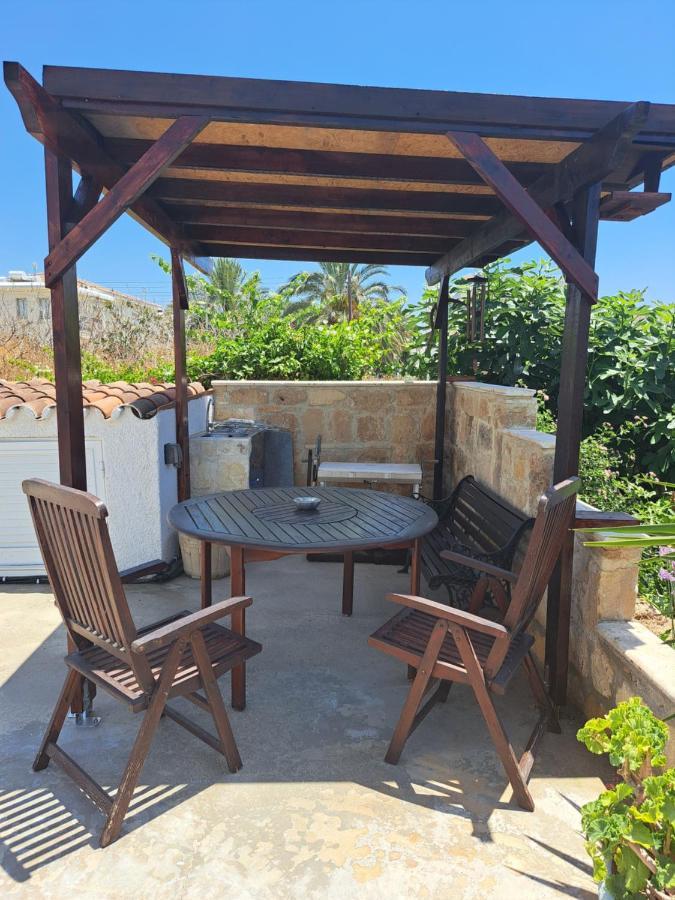 דירות Paphos Peaceful Townhouse With Private Pool Near The Sea מראה חיצוני תמונה